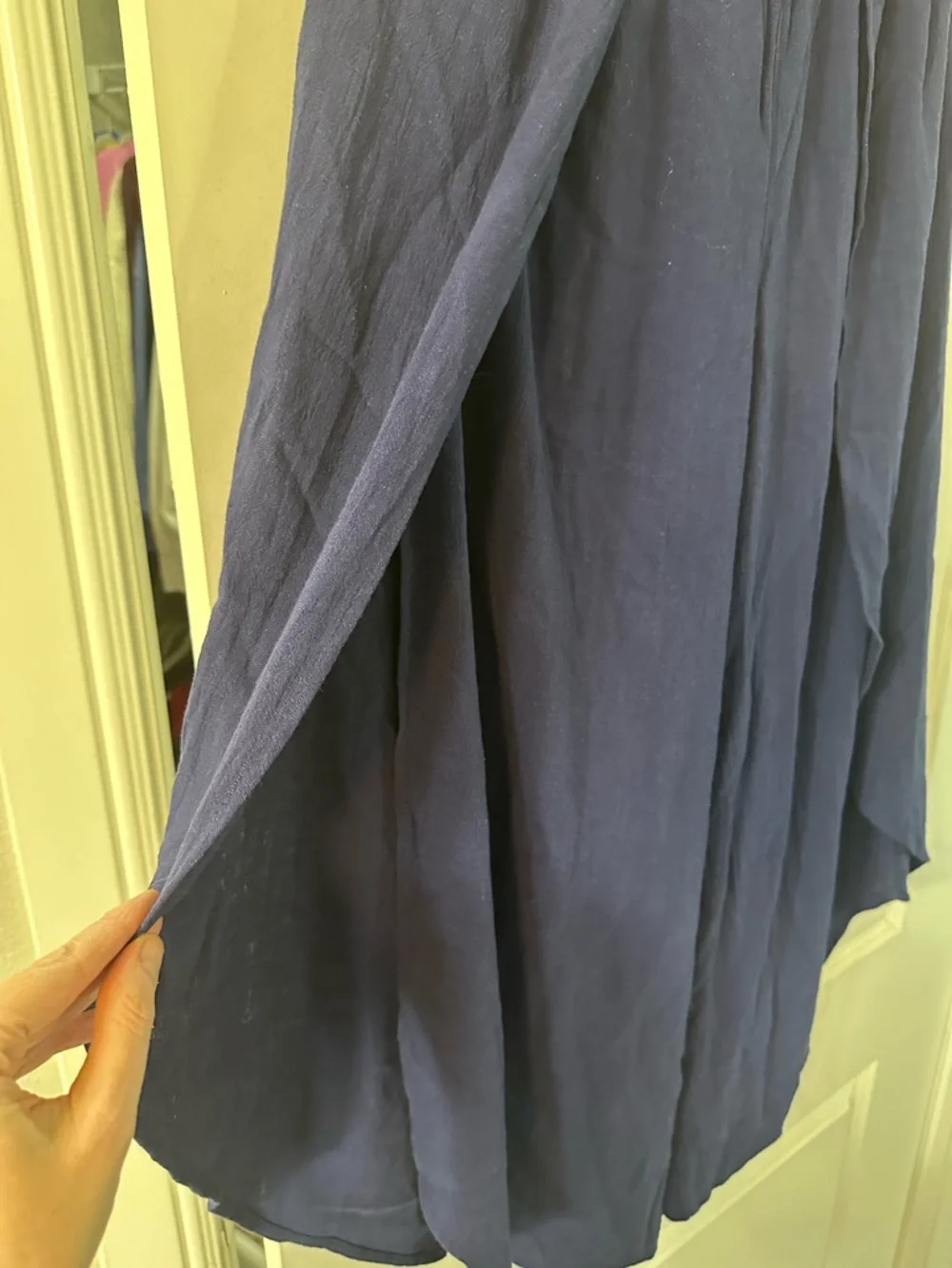 Sozy Wide-Leg Navy Clementine High-Slit Pants — Women - Picture 3 of 4